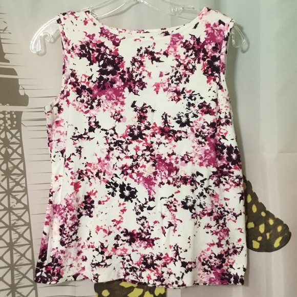 NWOT~Croft & Barrow Women's Multi-color Blouse Sleeveless~Size Small - Picture 1 of 6